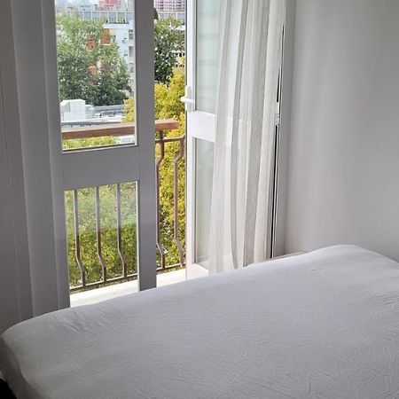 Comfy Room Near Metro & Airport Lissabon Buitenkant foto